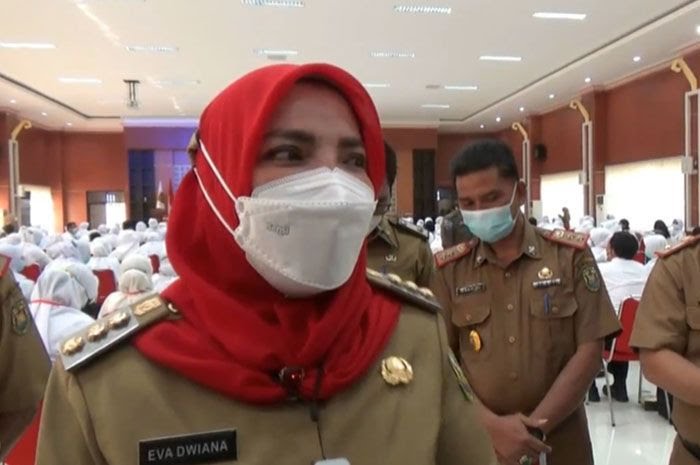 Begini Jawaban Walikota Bandar Lampung Eva Dwiana Soal Gaji Guru Pppk